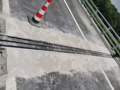 王五镇伸缩缝更换后浇筑材料快速结构修补料速砼的产品特点及施工流程​